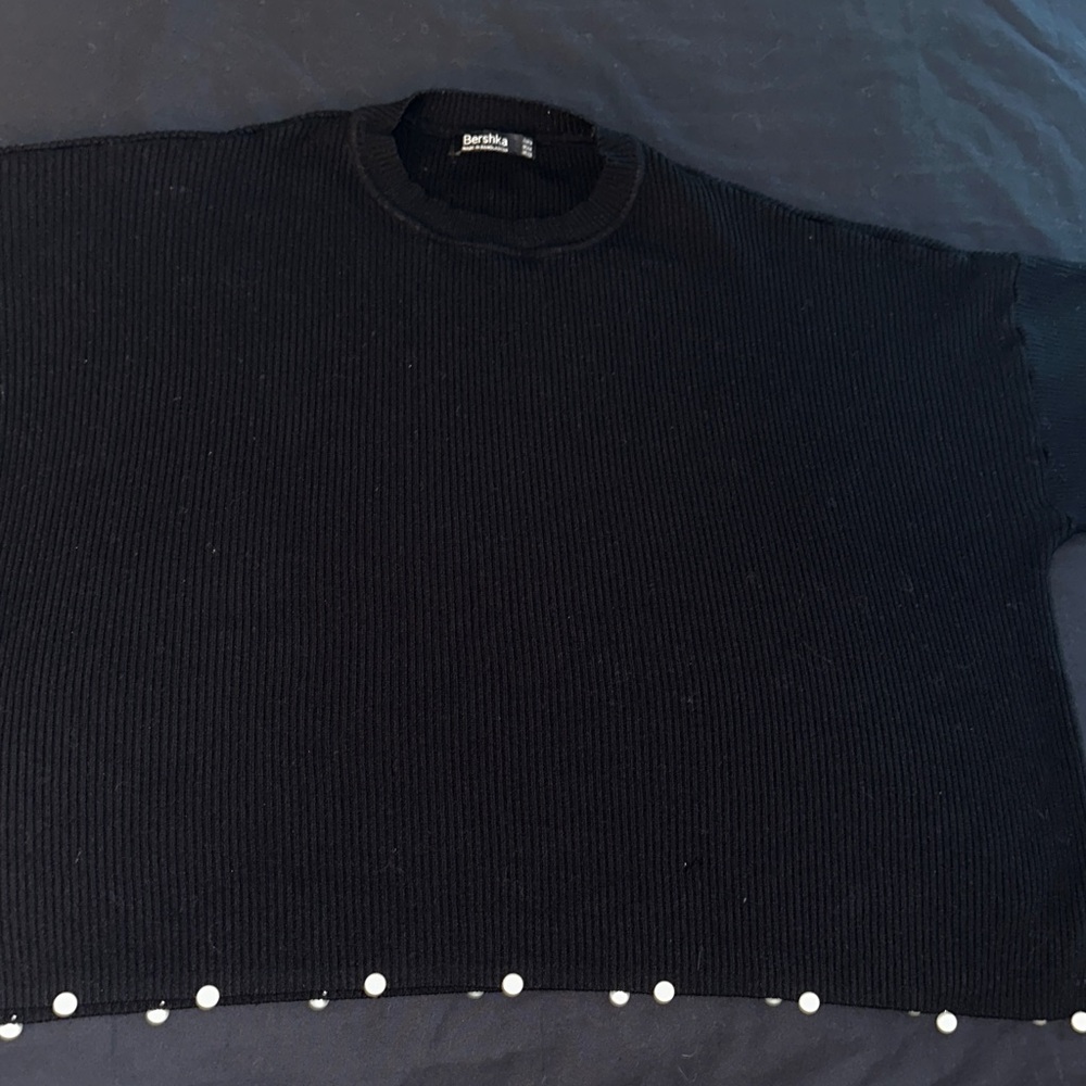 Bershka Black Crewneck Sweater with Pearl Details